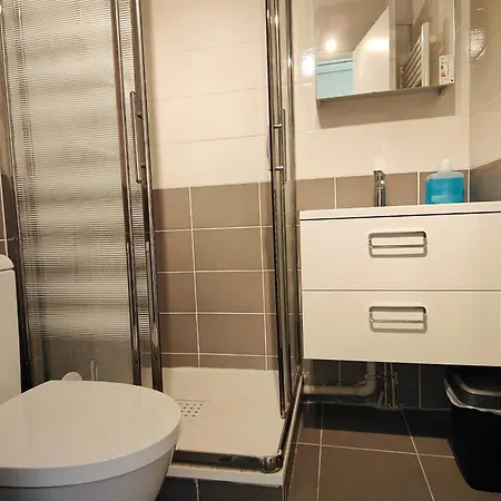 아파트 Comfortable And Pleasant With Balcony Saint-Raphaël