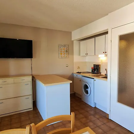 Comfortable And Pleasant With Balcony * Saint-Raphaël